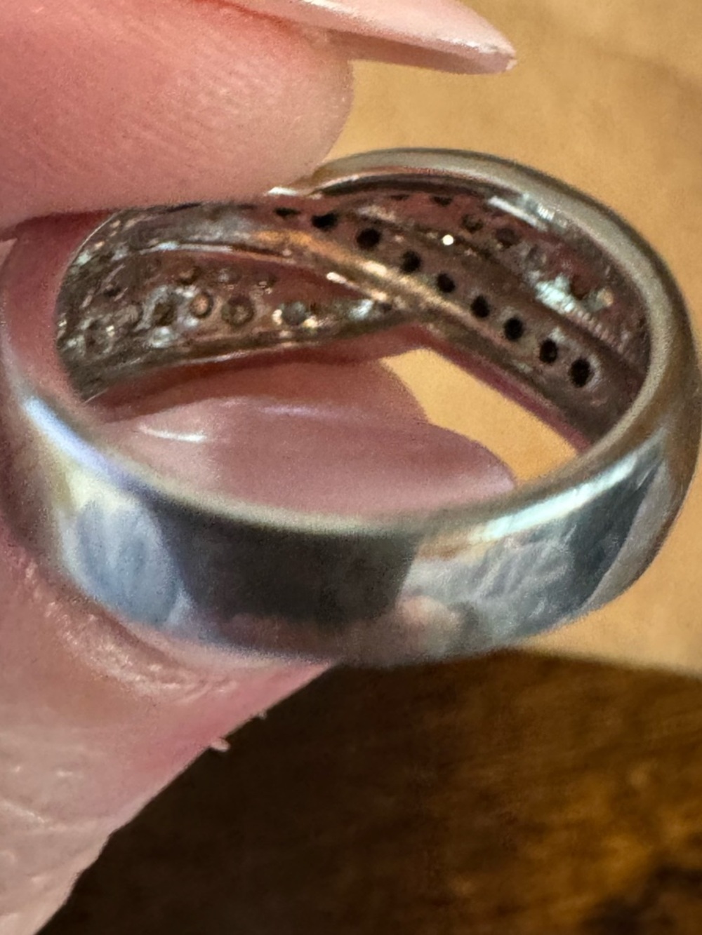Black & Clear CZ Infinity Crossover Ring Silver Tone Statement Ring Size 8 - Picture 4 of 6